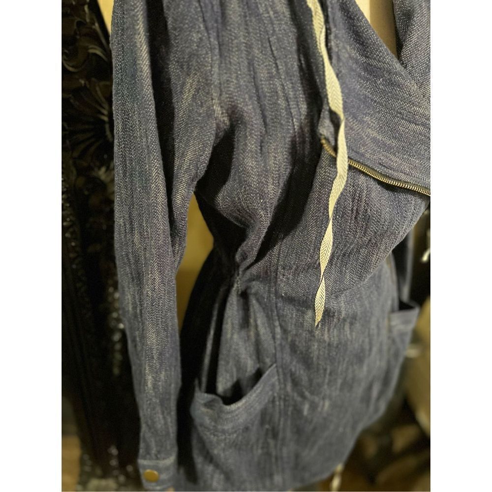 CAbi Adventure Anorak Denim Hoodie Coat Size Medium - Picture 2 of 4